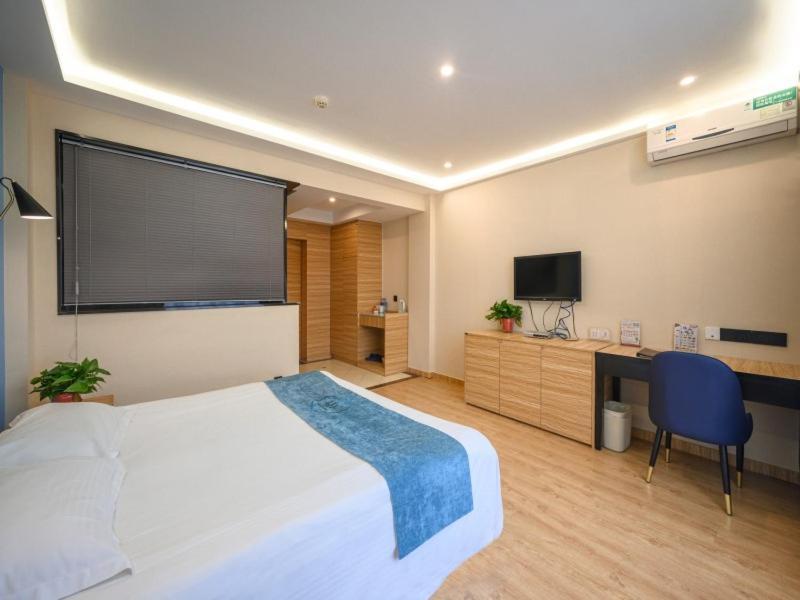 Greentree Inn Henan Kaifeng Gulou Square Express Hotel Zewnętrze zdjęcie