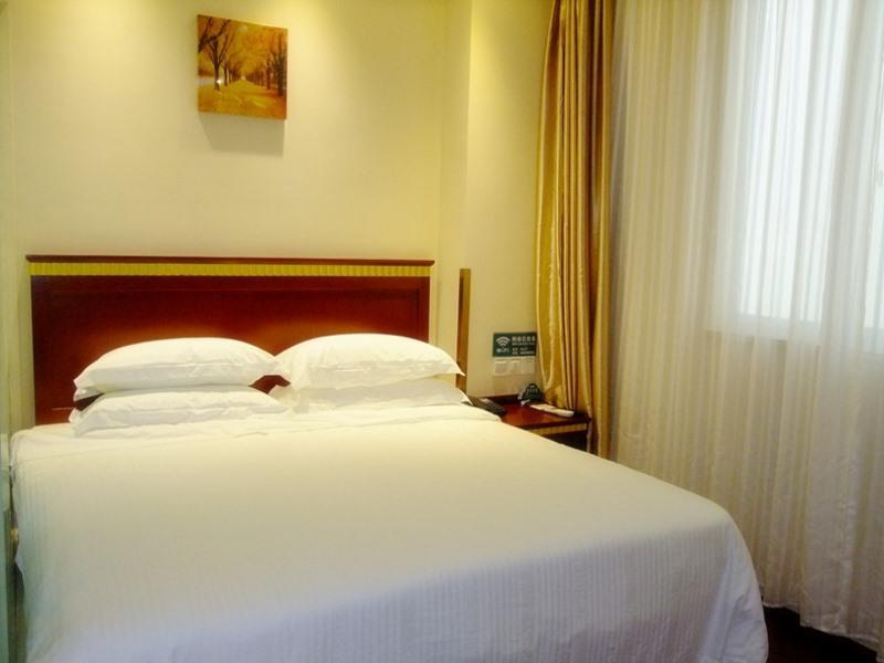 Greentree Inn Henan Kaifeng Gulou Square Express Hotel Zewnętrze zdjęcie